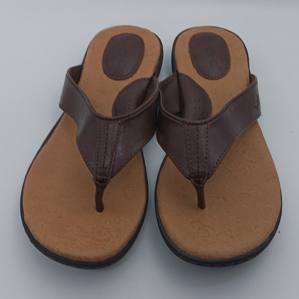 SUMMER SANDALS